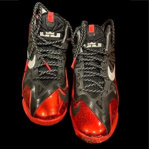 Vintage Nike LeBron 11 “Away” gently preowned 2013